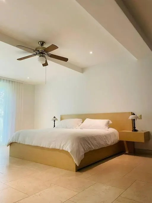 Modern Comfort - Spacious 2Br In Walled City Cartagena Apartman