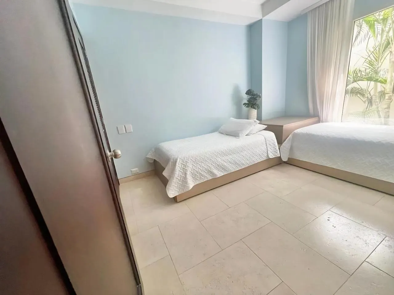 Modern Comfort - Spacious 2Br In Walled City Cartagena