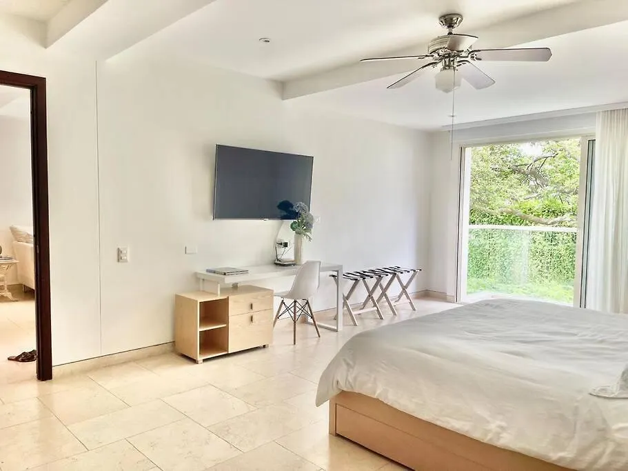Apartment Modern Comfort - Spacious 2Br In Walled City Cartagena